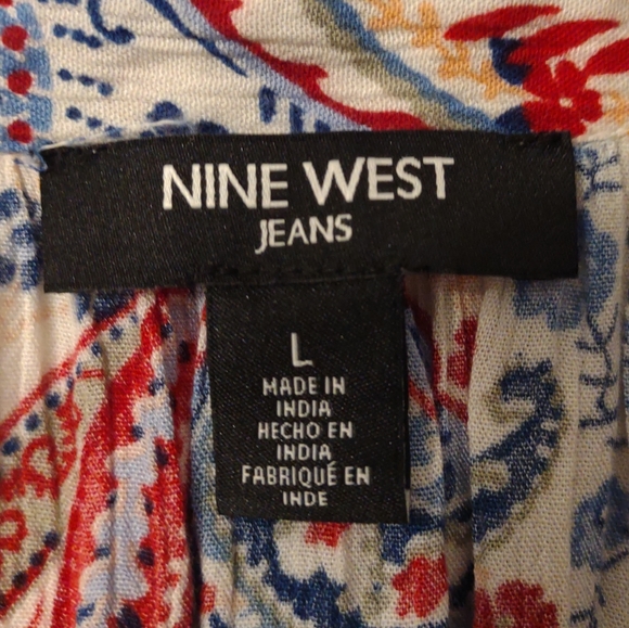 SALE Nine West SZ L Beautiful Colorful Top Wonderful Condition - Picture 2 of 6